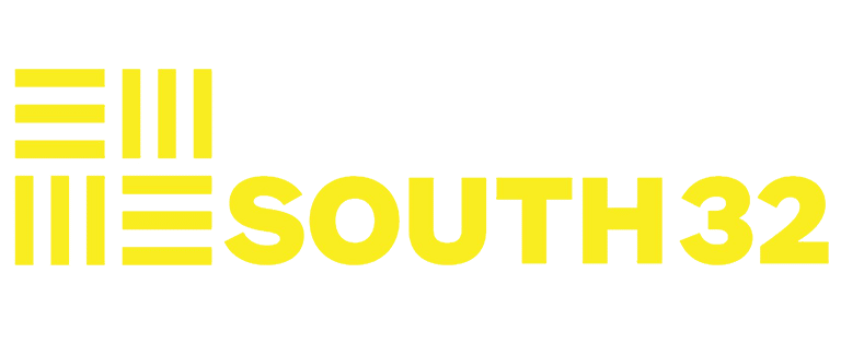 Компания south. South 32. South32,com. Южная 32. 32 Логотип.